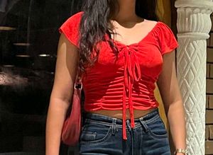 Chic Red Ruched Tie-Front  padded Top