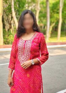 dark pink bandhani kurta