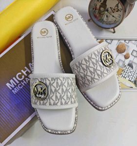 Michael Kors MK Slides