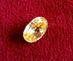 Oval Cut yellow Gemstone ✨