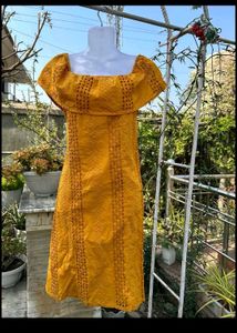 Chic Yellow Lace Off-Shoulder Midi Dress