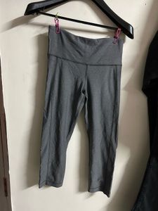 Grey Capri Leggings