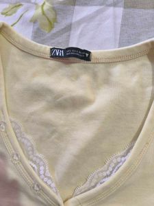ZARA Pastel Yellow Cropped Top