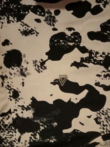 Medium Sized | Black &amp; White Patches T-shirt