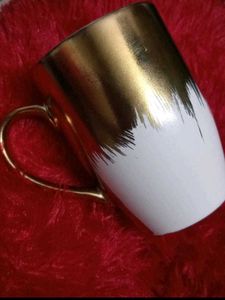 Elegant Gold &amp; White Ceramic Mug