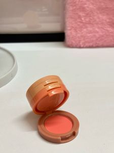 Multi-Shade Blush &amp; Highlighter Compact