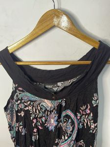 Black Paisley Print Sleeveless Top