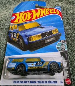 Hot Wheels Volvo 240 Drift Wagon