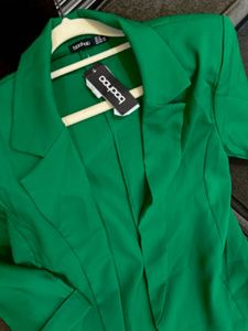 PRICE DROP‼️Boohoo Green Classy Blazer/ Jacket - L