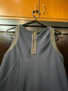 🌙 Navy Blue Elegance / A Little Twist of Style! �