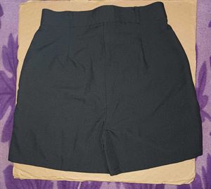 Shein High Rise Textured Mini Shorts With Pockets
