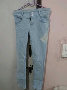 Light Wash High Waist Jeans