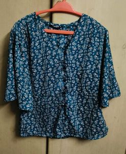 Stylish Blue Printed V-Neck Top