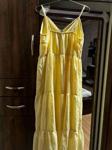 Yellow Tiered Maxi Dress size M