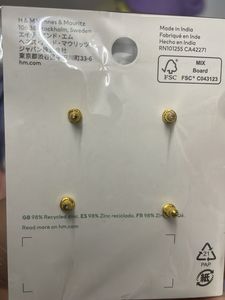 H&amp;M Gold Tone Flower &amp; Teardrop Earrings Set