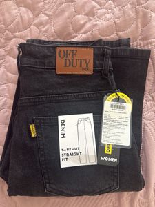 OFF DUTY INDIA Women's Black Straight Fit Jeans