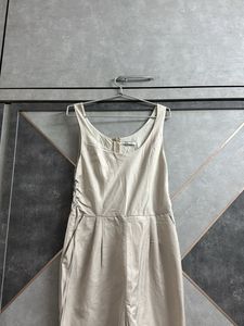 Chic Beige Sleeveless Jumpsuit