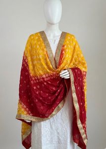 Vibrant Gradient Bandhani Scarf/Dupatta