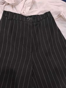 Black high waist Wide leg Pinstripe pants