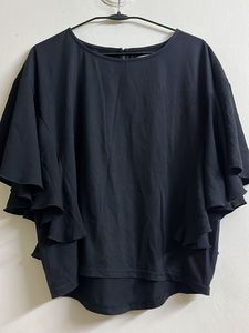 Chic Black Ruffle Sleeve Top