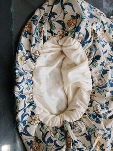 Floral Print Long Sleeve Top