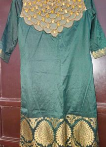 deep green Kurta Set with Dupatta 💖