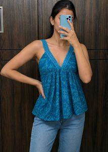 Chic Blue Floral Print Sleeveless Top