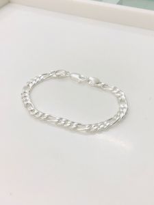 Gents Braclet Pure Silver (wt:-20.000g)
