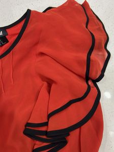 Chic H&amp;M Two-Tone Dress