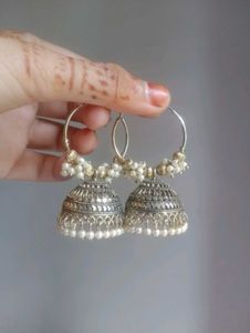 Exquisite Jhumka Earrings with Pearls