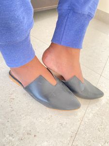 Black Mules