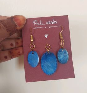 Resin Jewellery.