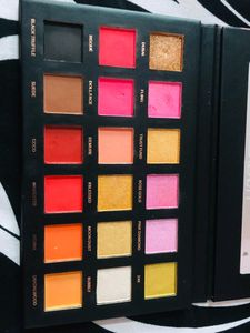 Eye-shadow Palette Huda Beauty Orginal