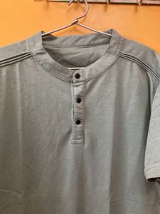 Henley Neck Tshirt