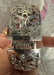 I Am Selling A Bracelet For Girls