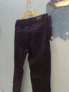 Stylish Black Denim Jeans