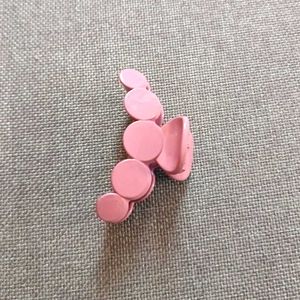 2 Claw Hair Clips (Cream &amp; Black)