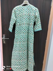 Nyra Cut Kurta With Pant And Dupatta