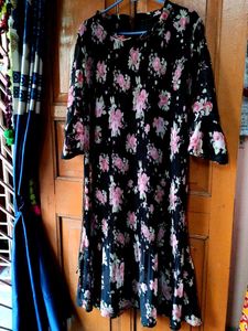 Elegant Black Floral Print Kurta