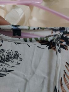 Dressberry. Size M