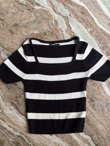Black and White Striped Cropped Top
