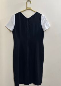 ( Offer Price )Black Midi Dress With Detailing