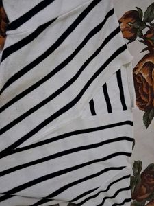 Striped V-Neck Knit Top