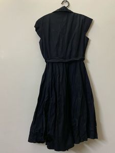 Chic Black Double-Breasted Midi Dress