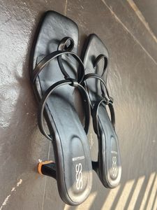 Minimalist Black Thong Sandals