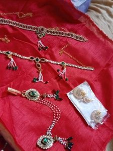 Ethnic Jewelry Set