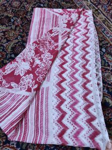Red &amp; White Floral Kurta Set- 40 Size