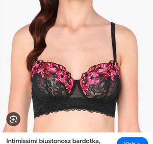 Floral Lace Bralette with beautiful brief 👍