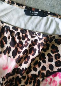 SHEIN One-Shoulder Floral Leopard Print Top