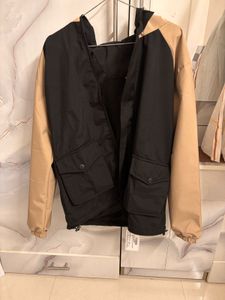 Stylish Colorblock Hooded Jacket